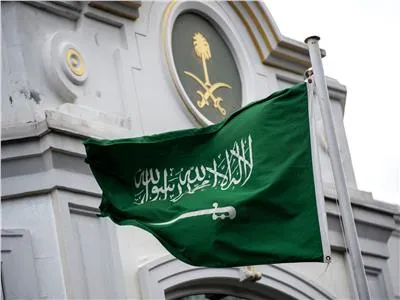 الرياض تقود النداء للسلام في لحظة حرجة