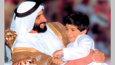 الشيخ زايد أب الإنسانية الخالد