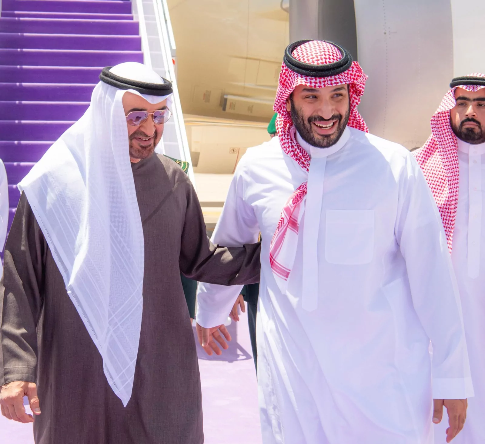 الرياض تشرق بمحمد زايد